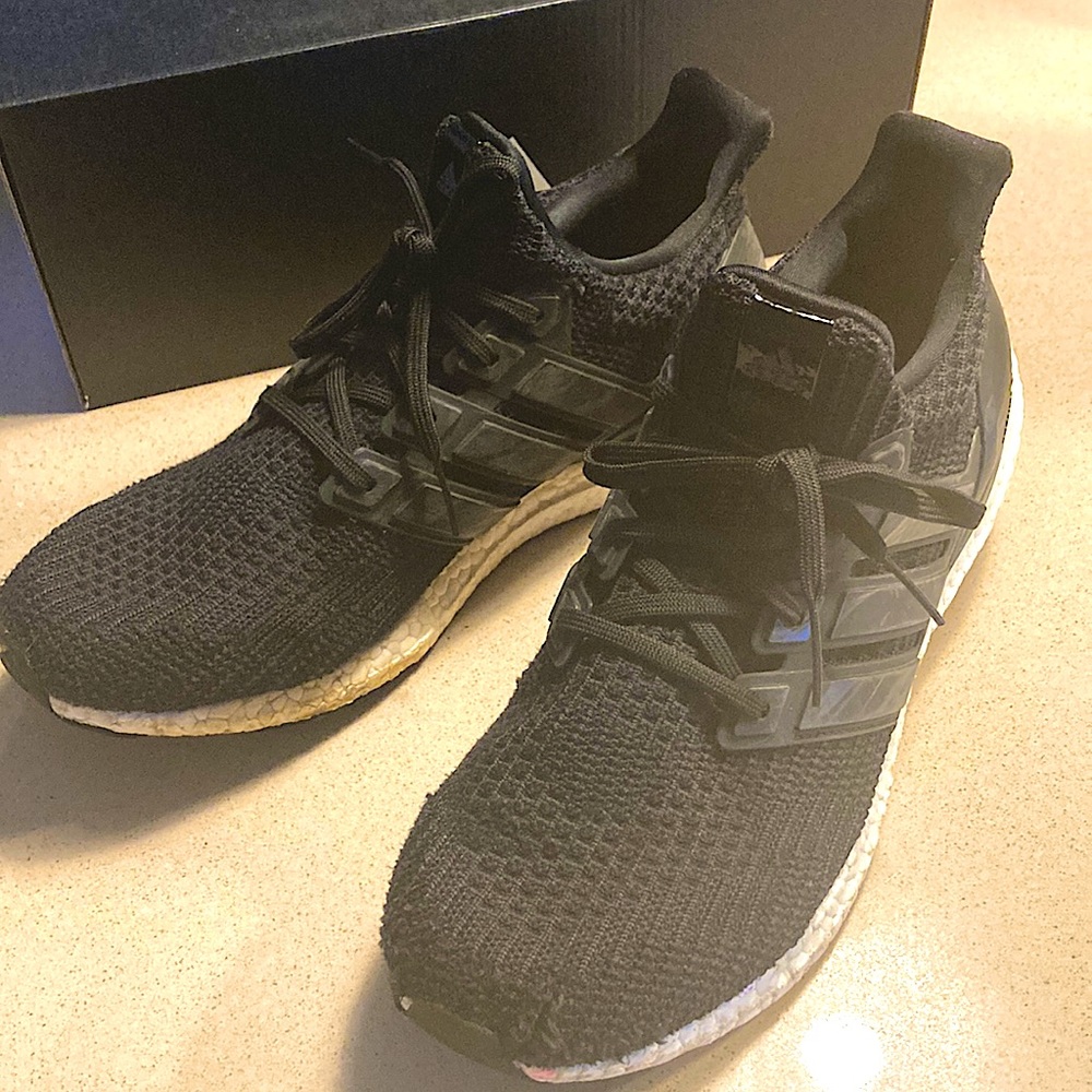 Men’s Size 10 Adidas Ultraboost Sneakers